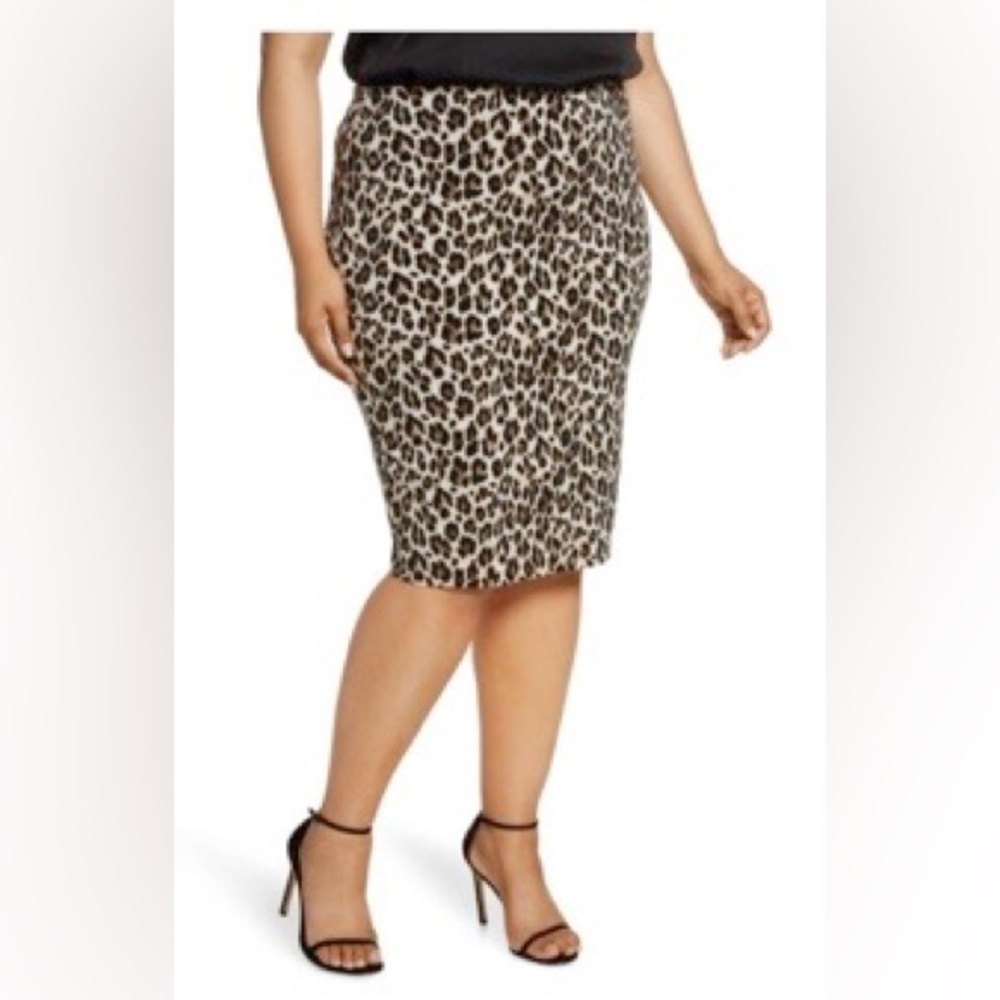Vince Camuto Leopard Print Pencil Skirt - NWT - 2X